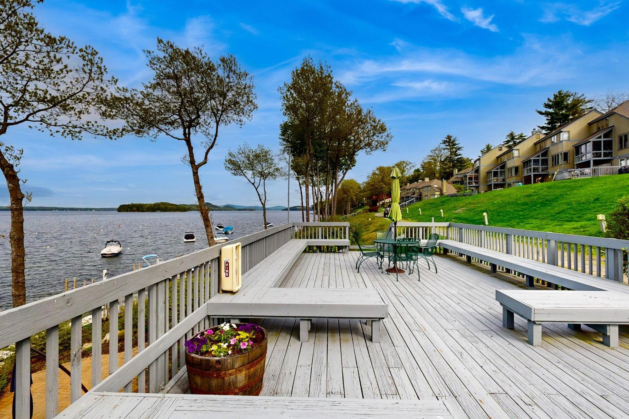 Samoset Condo On Lake Winnipesaukee Gilford Chambre photo